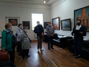 Выставка в Доме Озерова