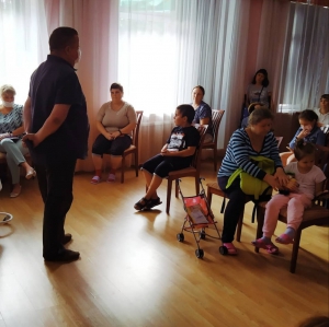 Собрание с сопровождающими детей-инвалидов