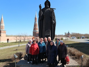 Экскурсия в Богоявленский Старо-Голутвин мужской монастырь