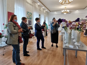 Посещение выставки «Цветы июня»